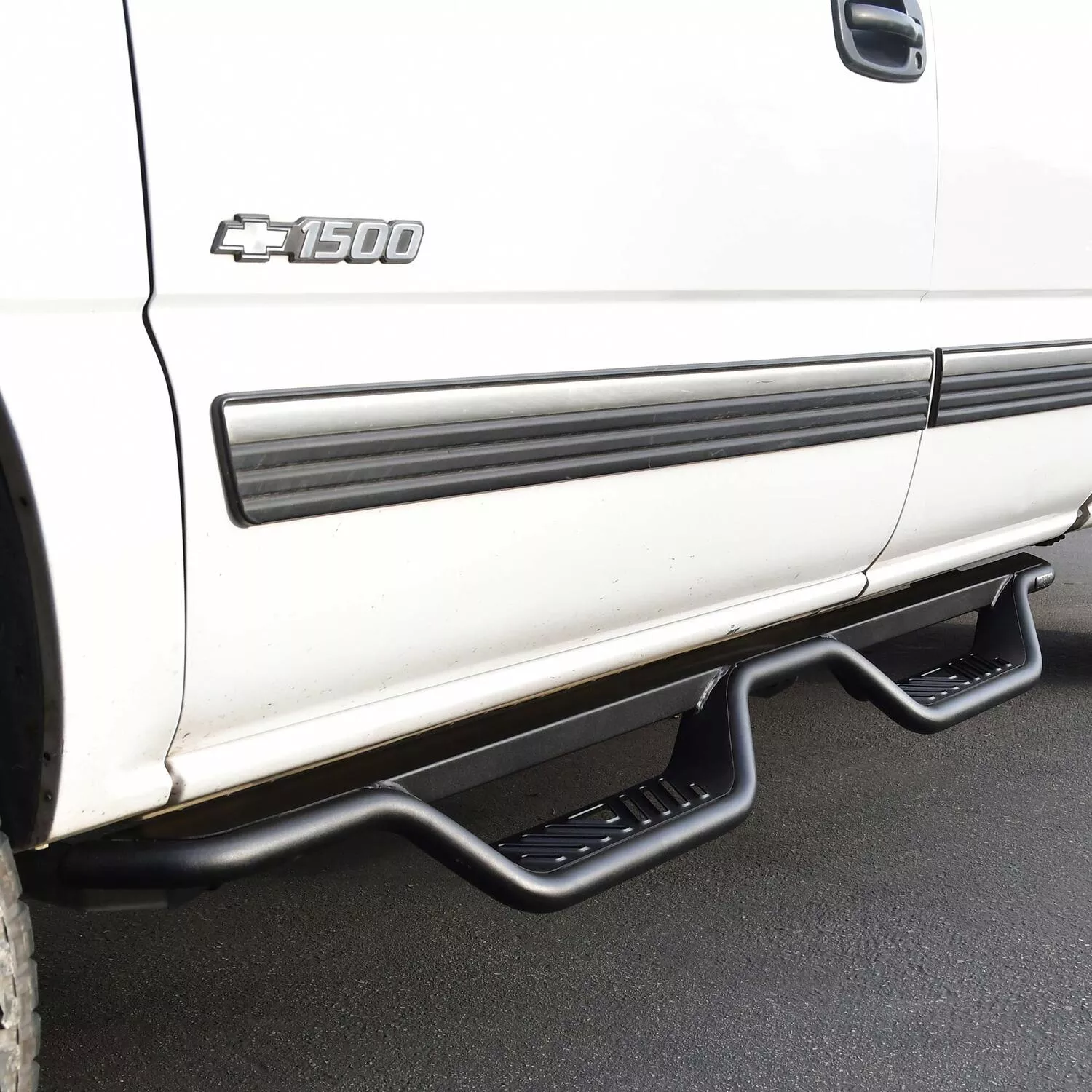 20-11685 - Outlaw Drop Nerf Step Bars - 2001-2013,2015-2019 Chevrolet Silverado 2500 HD, 2001-2013,2015-2019 GMC Sierra 2500 HD and more