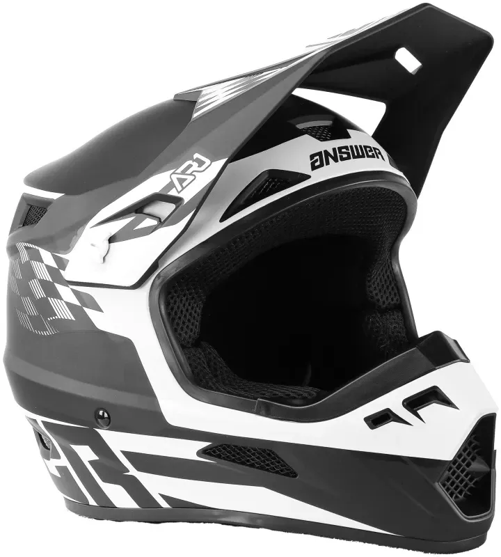 Answer AR1 Sweep Helmet Black/White – Medium