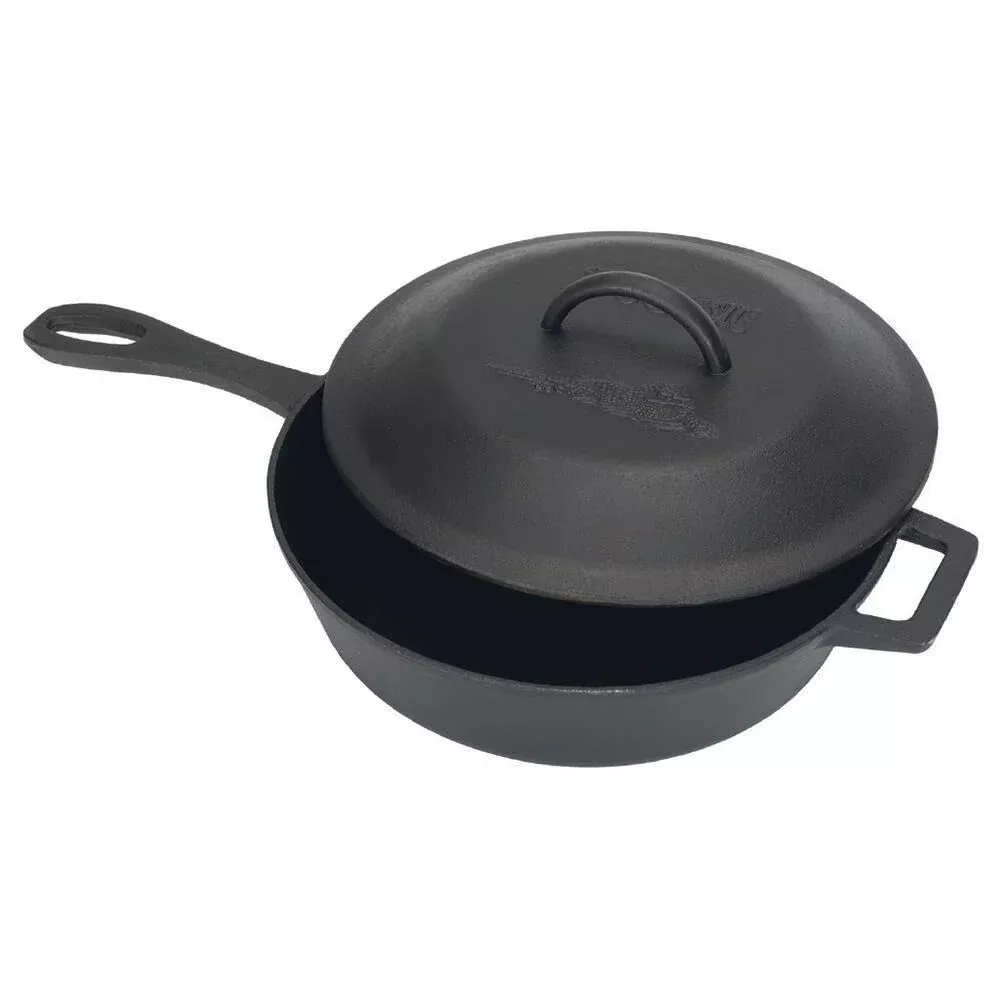 Bayou Classic 3-qt Cast Iron Skillet with Self-Basting Lid