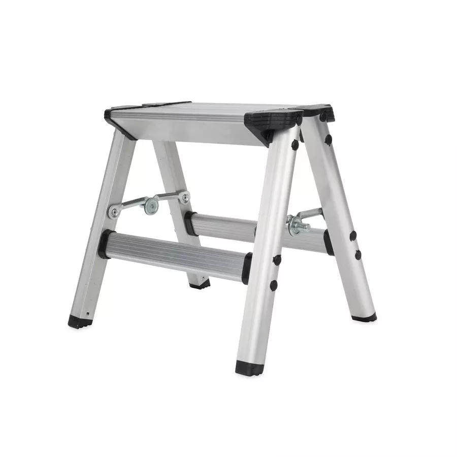 Camco 43672 300 lb Folding Step Stool