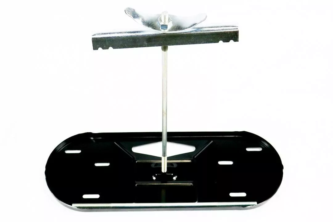 Fleming Sales Propane Tank Rack with Hold-Down Bracket – 16758