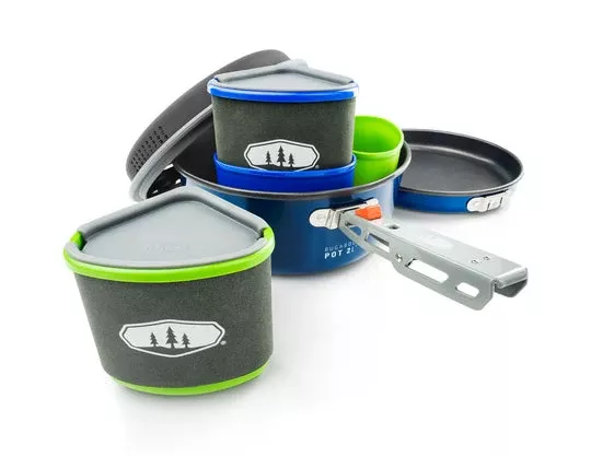 GSI Outdoors Non-Stick Aluminum Camping Cookware Set – 44220