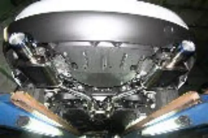 Invidia 13+ Lexus IS 250/IS 350 Q300 w/ Rolled Titanium Tips Axle-Back Exhaust – HS13LISG3T