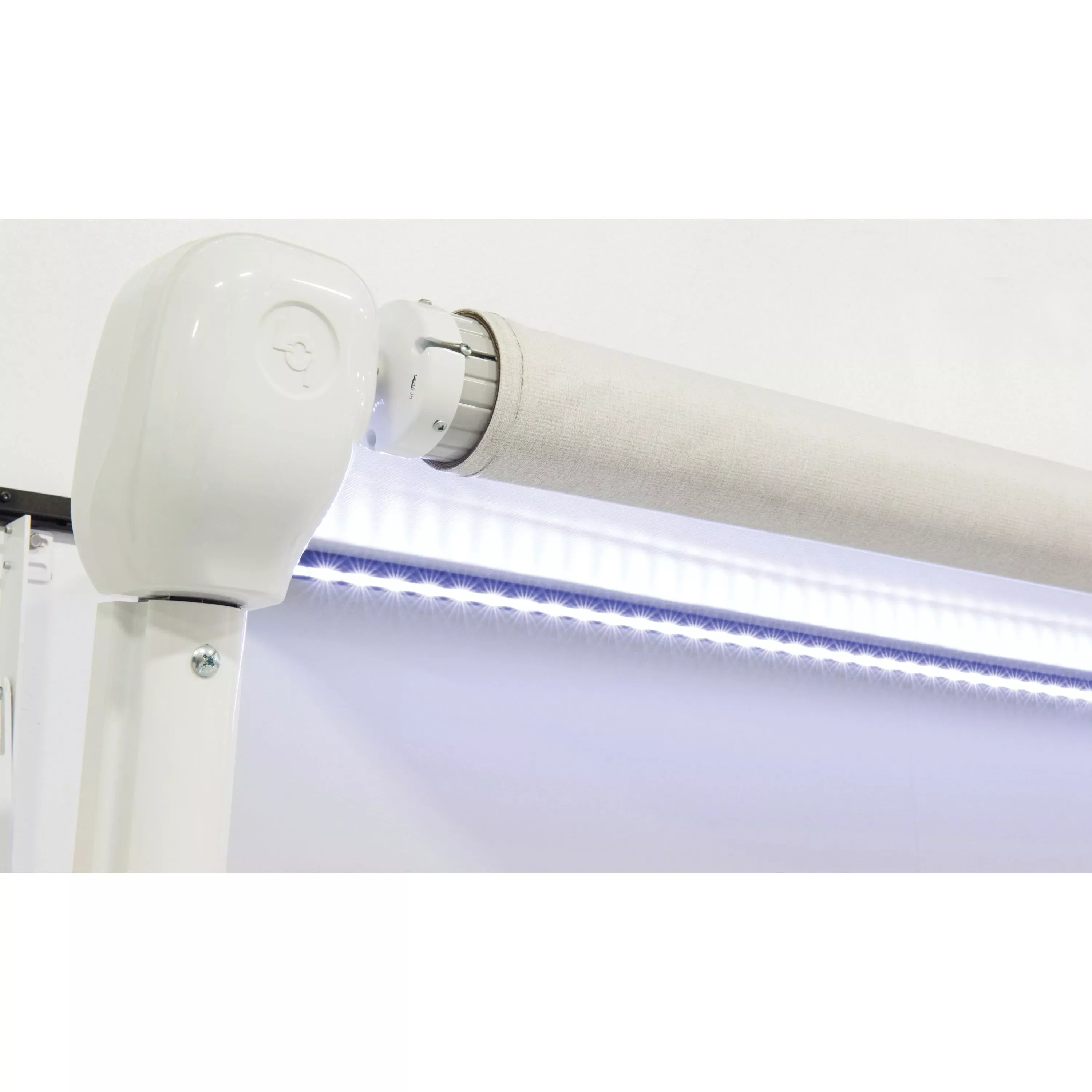 Lippert 674283 Solera 21′ Awning Fabric Light Kit with Switch and Plate – White LED