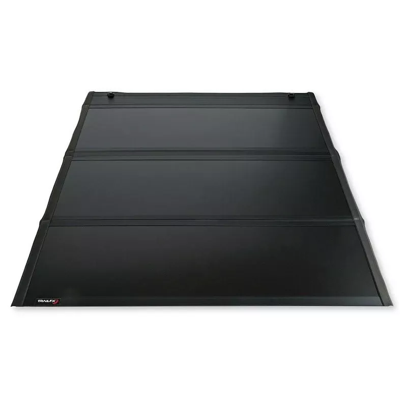TRAILFX Hard Tri Fold Black Alum WCarpet Panels TFX5704
